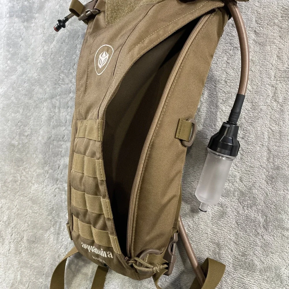 Aquamira Rigger Pressurized Hydration Pack Coyote Brown Tactical MOLLE‎ Backpack